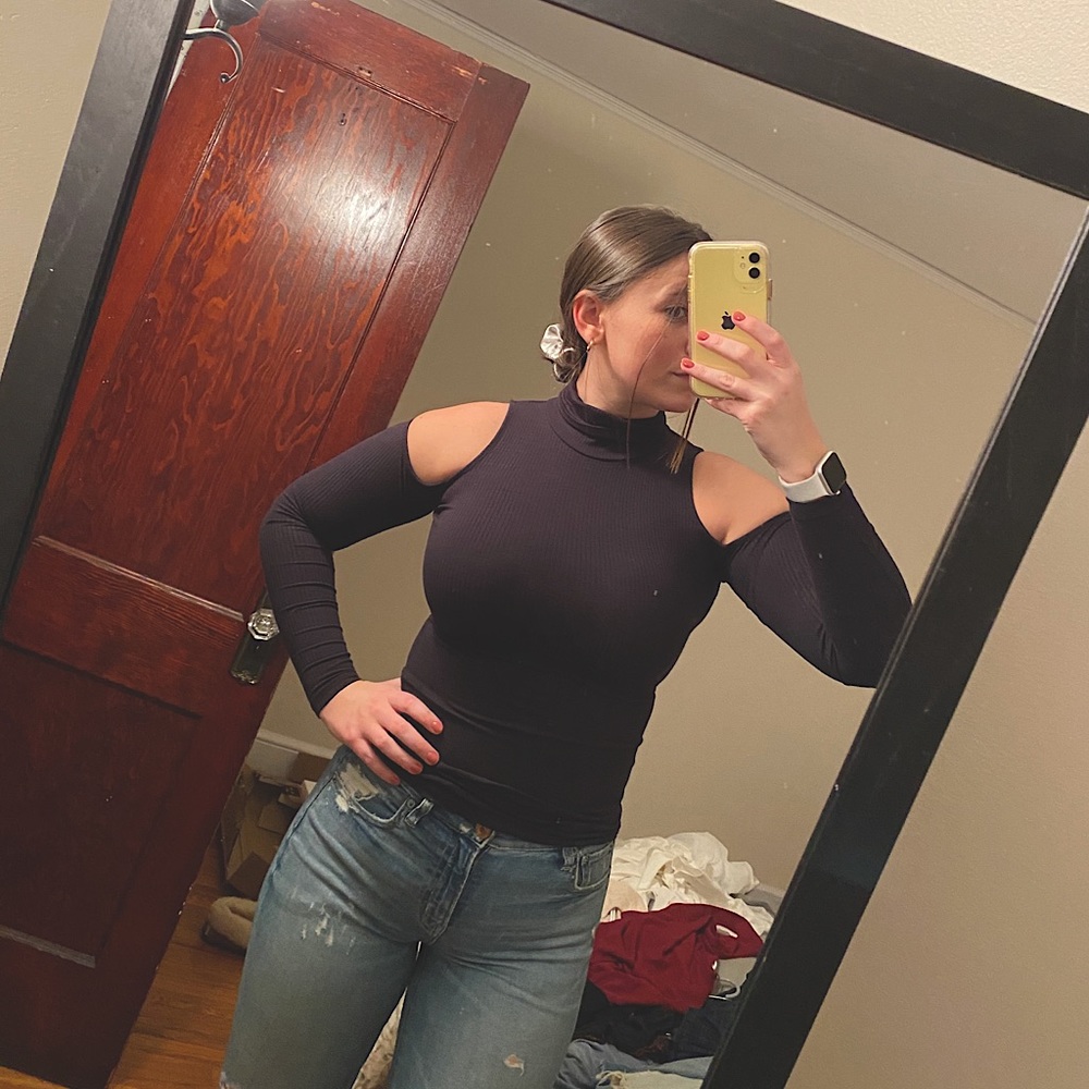 Long sleeve top with shoulder cut outs